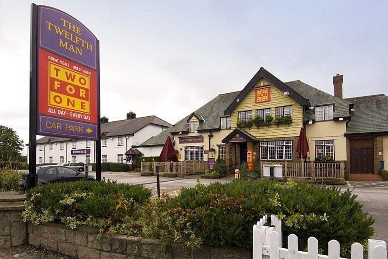 Premier Inn Premier Inn Wirral Greasby Extérieur photo